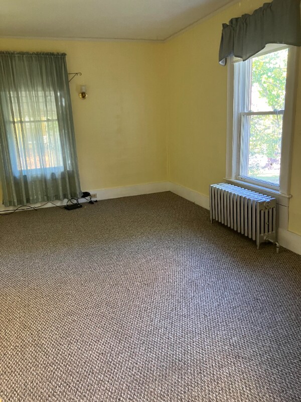 112 E Genesee St Unit 2W, Auburn, NY 13021 Room for Rent in Auburn