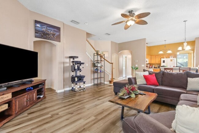 Building Photo - Spacious 3-Bedroom Home with Bonus Room Ne...