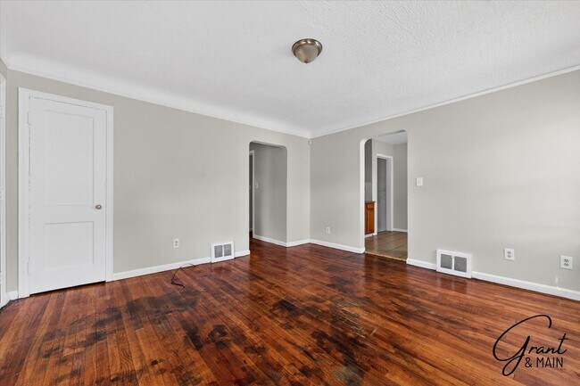 Foto del edificio - 7466 W. Parkway