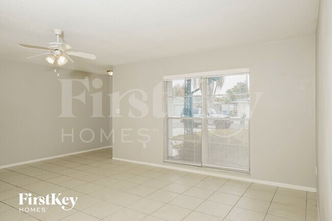 Foto del edificio - 3109 22nd Ave W