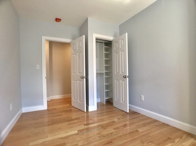 Foto del edificio - 140 Wadsworth Ave