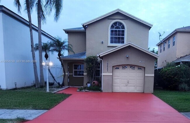 Foto del edificio - 16227 SW 139th Ct