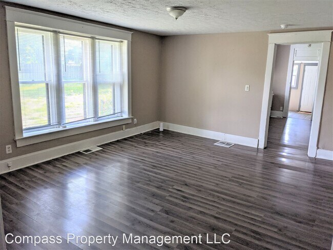 Foto del edificio - 3 br, 1 bath House - 28 North Gladstone Ave