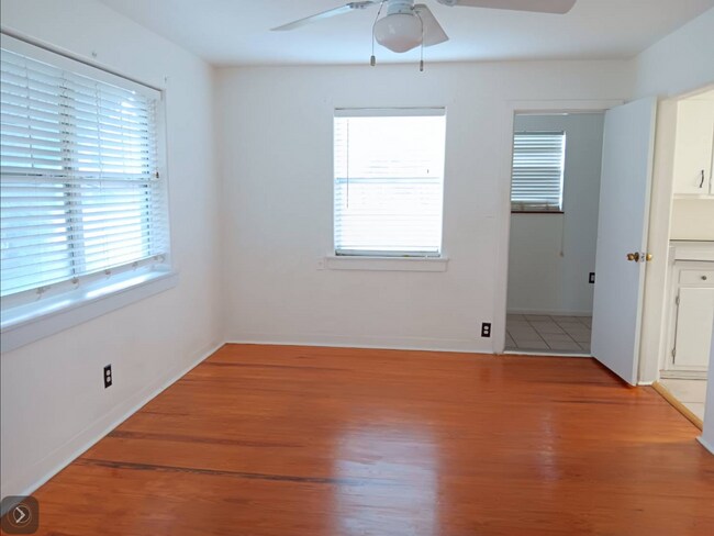 Building Photo - 141 White St