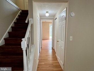 Building Photo - 12524 Laurel Grove Pl