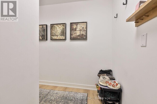 Photo du bâtiment - 95 Bathurst St