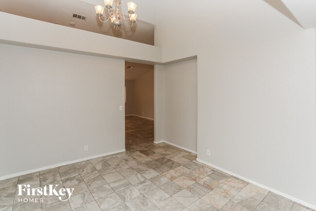Building Photo - 3449 Silver Bridle Pl