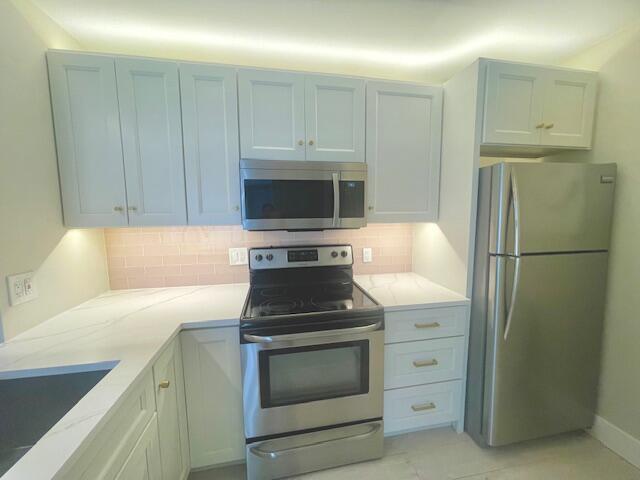 Foto del edificio - 1007 Green Pine Blvd