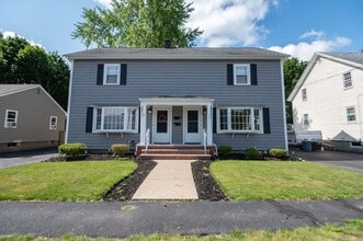 Building Photo - 37 Longview Way