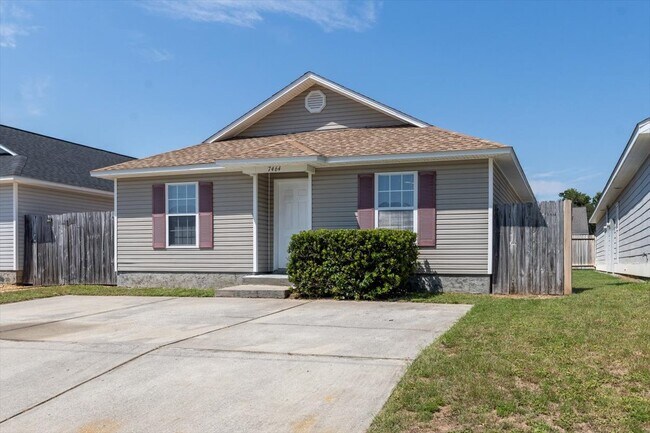 Building Photo - 7464 Autumn Trace Blvd