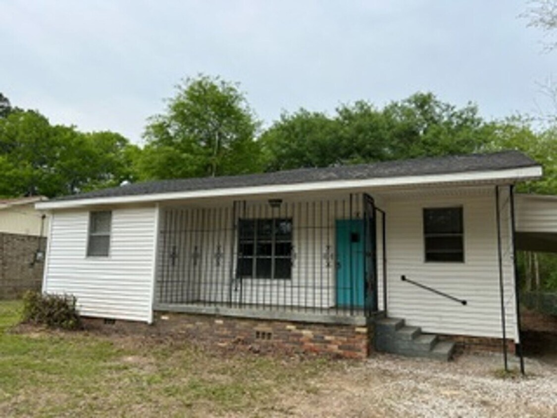 Primary Photo - 3/2 with Carport and Fenced yard