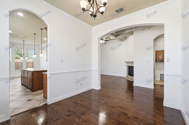 Building Photo - 739 Cedar Elm Trail