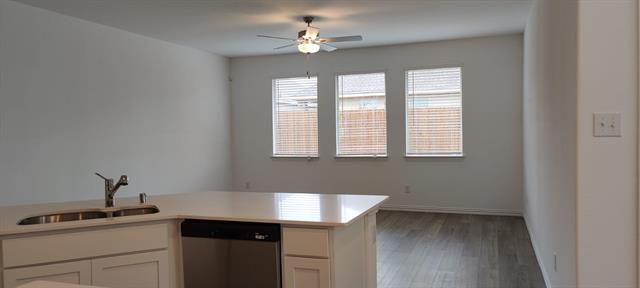 Foto del edificio - 1111 Mahogany Ln
