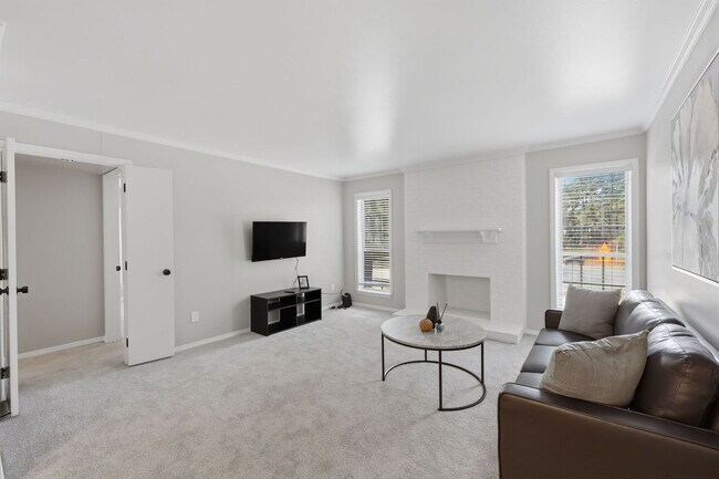Foto del edificio - 4722 Dansey Dr