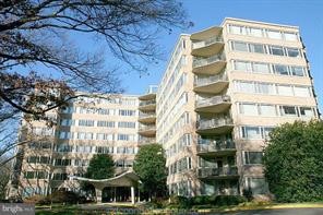 Primary Photo - 4101 Cathedral Ave NW