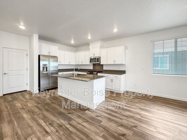 Foto del edificio - 4212 W Cirrus Ln