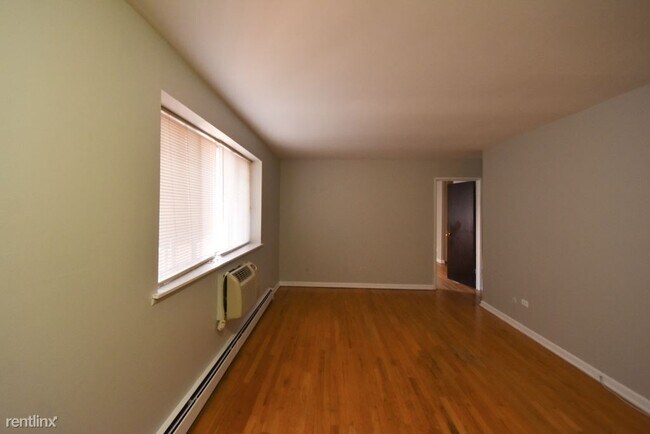 Foto del edificio - 541 W Oakdale Ave