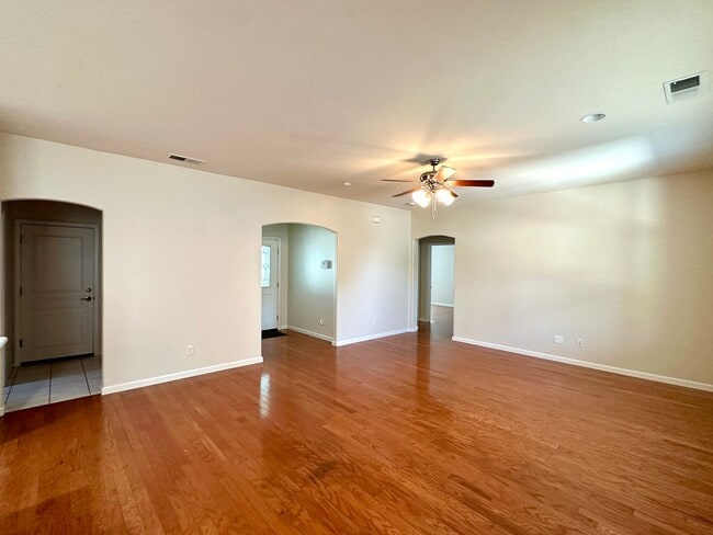 Building Photo - House Available Now!