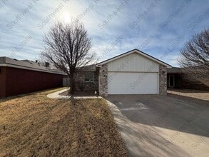 Building Photo - 300 Burro Trail