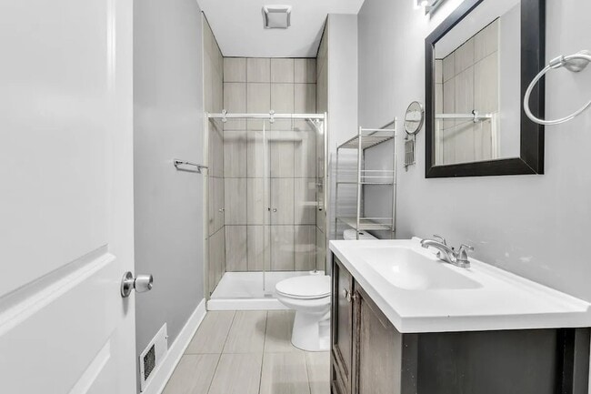 Foto del edificio - 3208 W Wabansia Ave