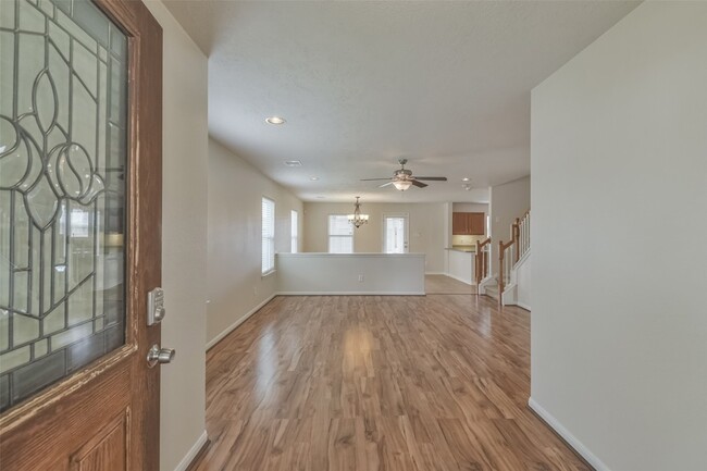 Building Photo - 7934 Blue Wahoo Ln