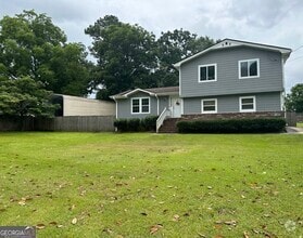 Building Photo - 2660 Turner Valley Cir SW