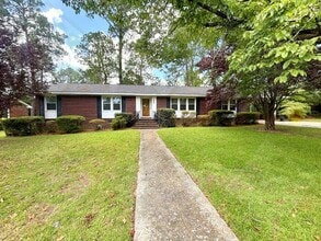 Building Photo - 1003 Asbury Dr