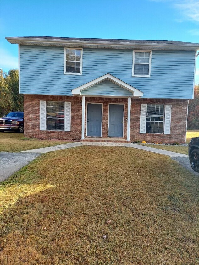 137 Shearer St, Soddy Daisy, TN 37379 Townhome Rentals in Soddy Daisy