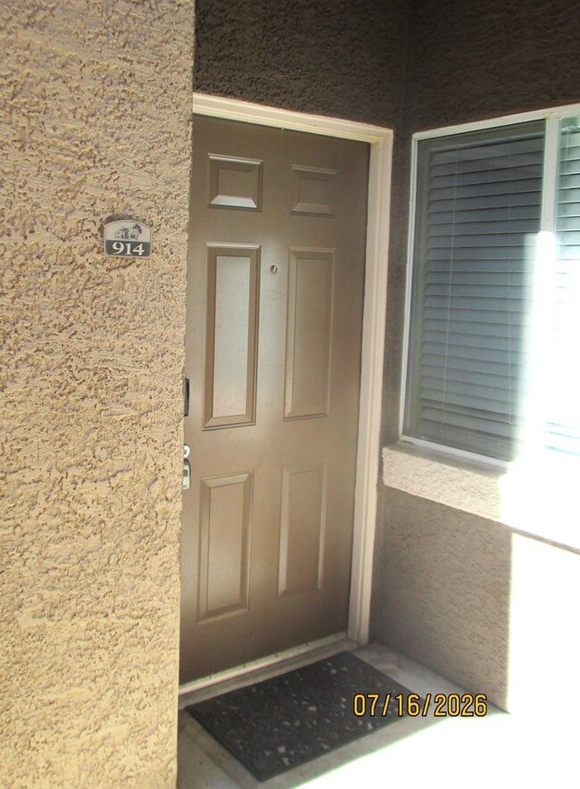 Building Photo - Downstairs condo at the Villas at Diamond Creek on Woodcreek Oaks Blvd