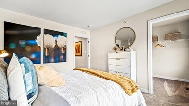 Building Photo - 48 Four Leaf Dr