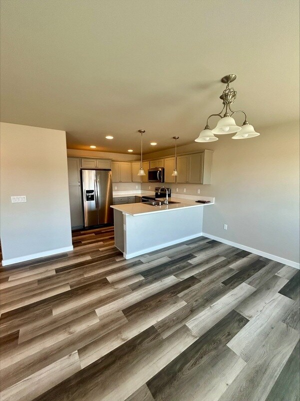 Foto del edificio - 610 Mead Ave