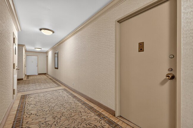 Building Photo - 7855 JFK Blvd E