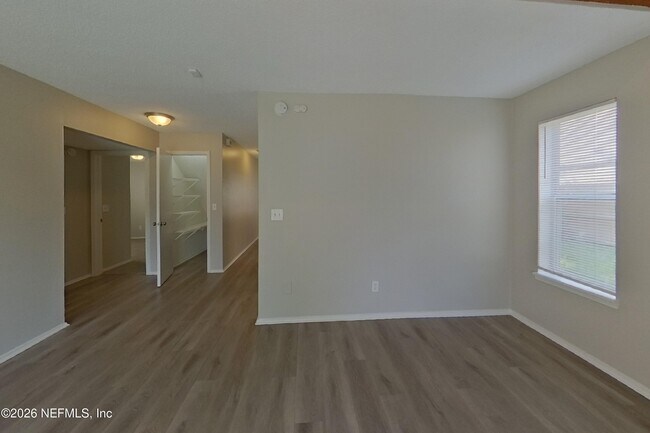 Foto del edificio - 606 Radnor Ln