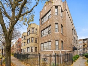 Building Photo - 7649 S Yates Blvd