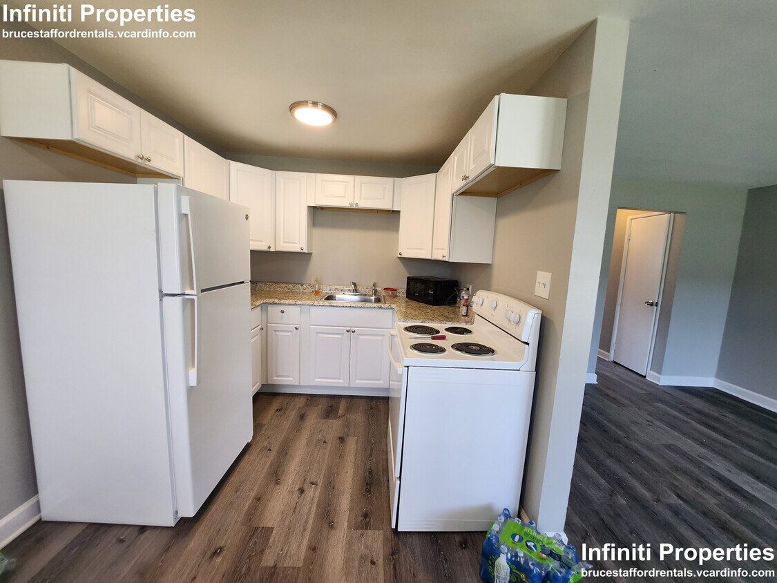 2123 W 119th St Unit 2, Blue Island, IL 60406 Condo for Rent in Blue