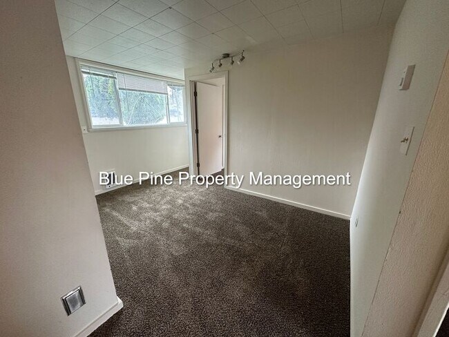 Foto del edificio - 1440 Alice Ave