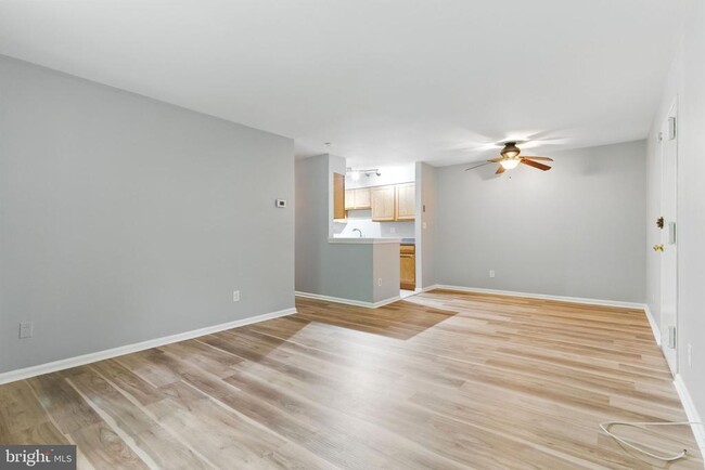 Building Photo - 5905 Bayshire Rd