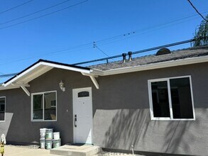 Building Photo - 11241 Bayla St