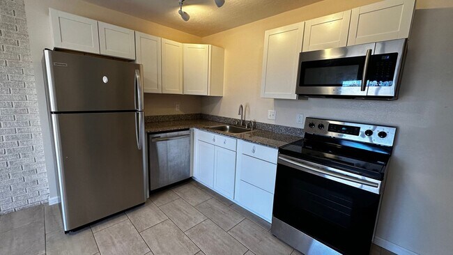 Foto del edificio - 222 Vickie Lynn Ln