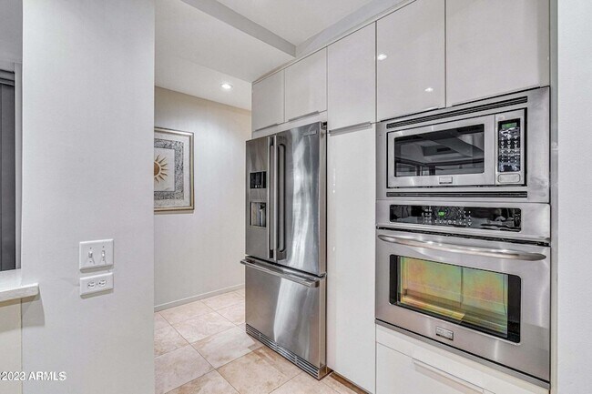 Foto del edificio - 7157 E Rancho Vista Dr