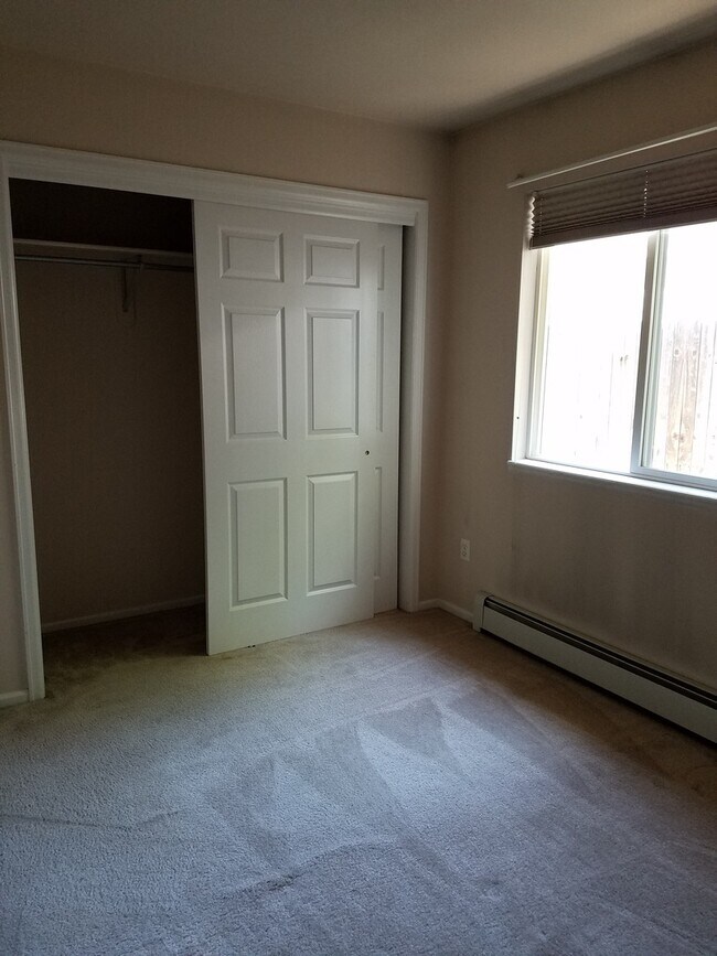 Building Photo - 4701 Cottage Ln
