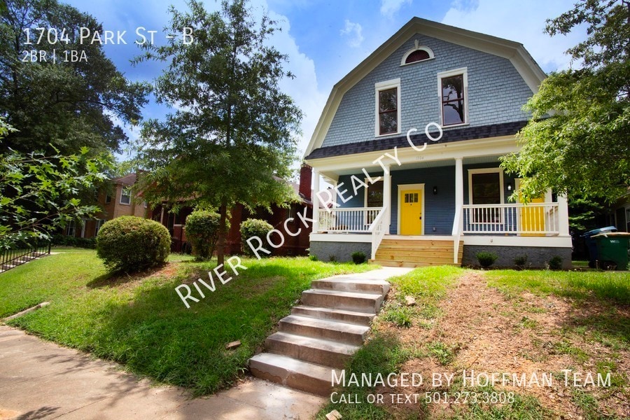Primary Photo - 1704 S Park St