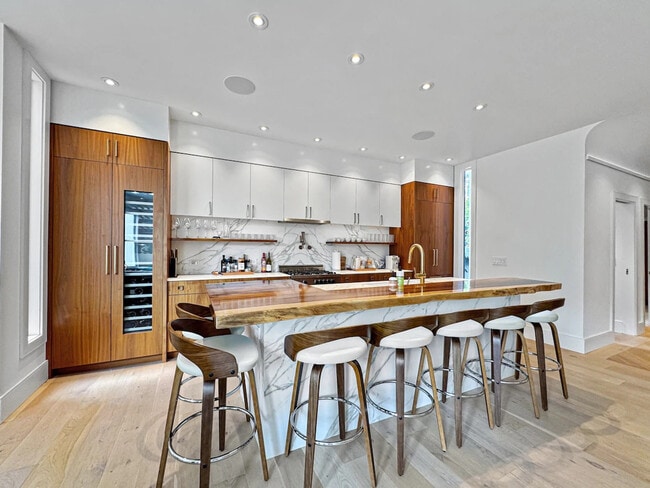 Building Photo - 4639 18th St