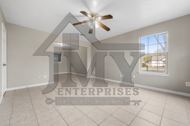 Building Photo - 2526 Aldon St