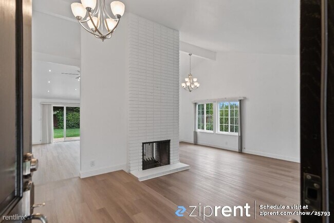 Building Photo - 3 br, 2 bath House - 106 Larkwood Circle, ...
