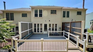 Building Photo - 208 Fair Oaks Ave