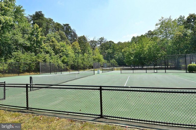 Building Photo - 8456 Link Hills Loop