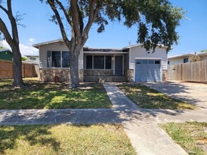 Building Photo - 776 Collingswood Dr