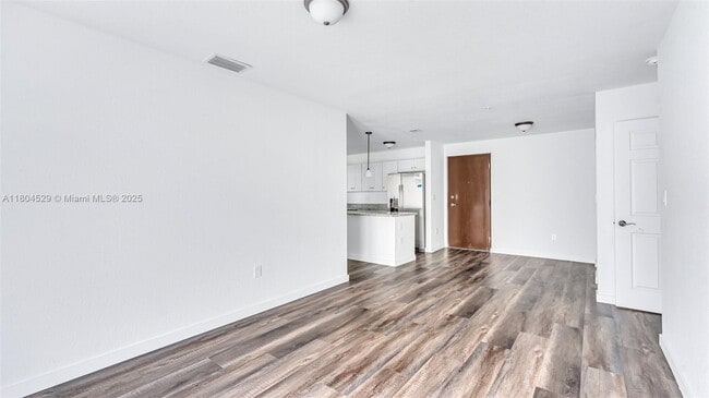 Foto del edificio - 13395 SW 250th St