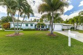 Foto principal - 498 NE 47th St